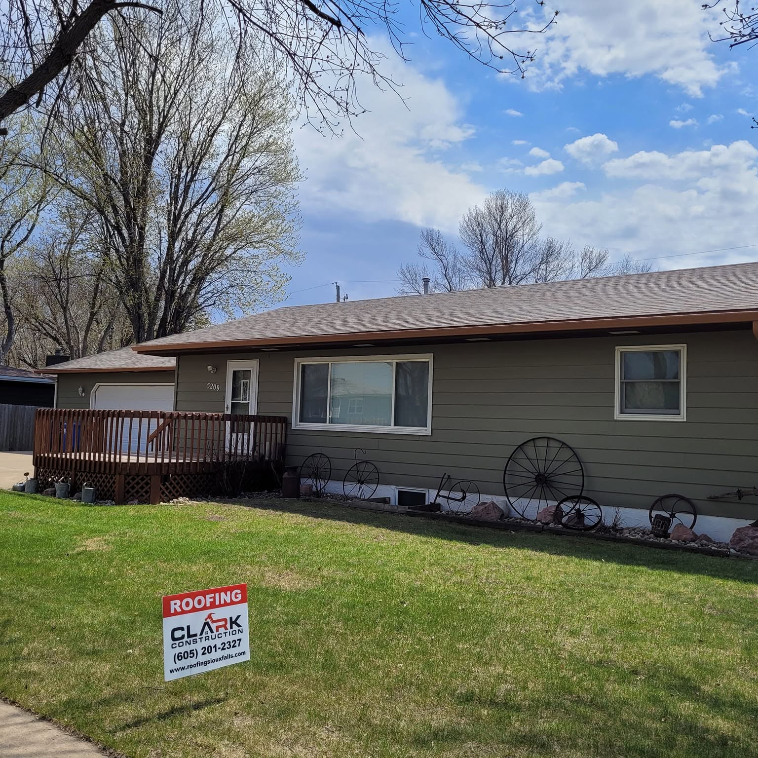 Completed roof on a Sioux Falls home by Clark Roofing